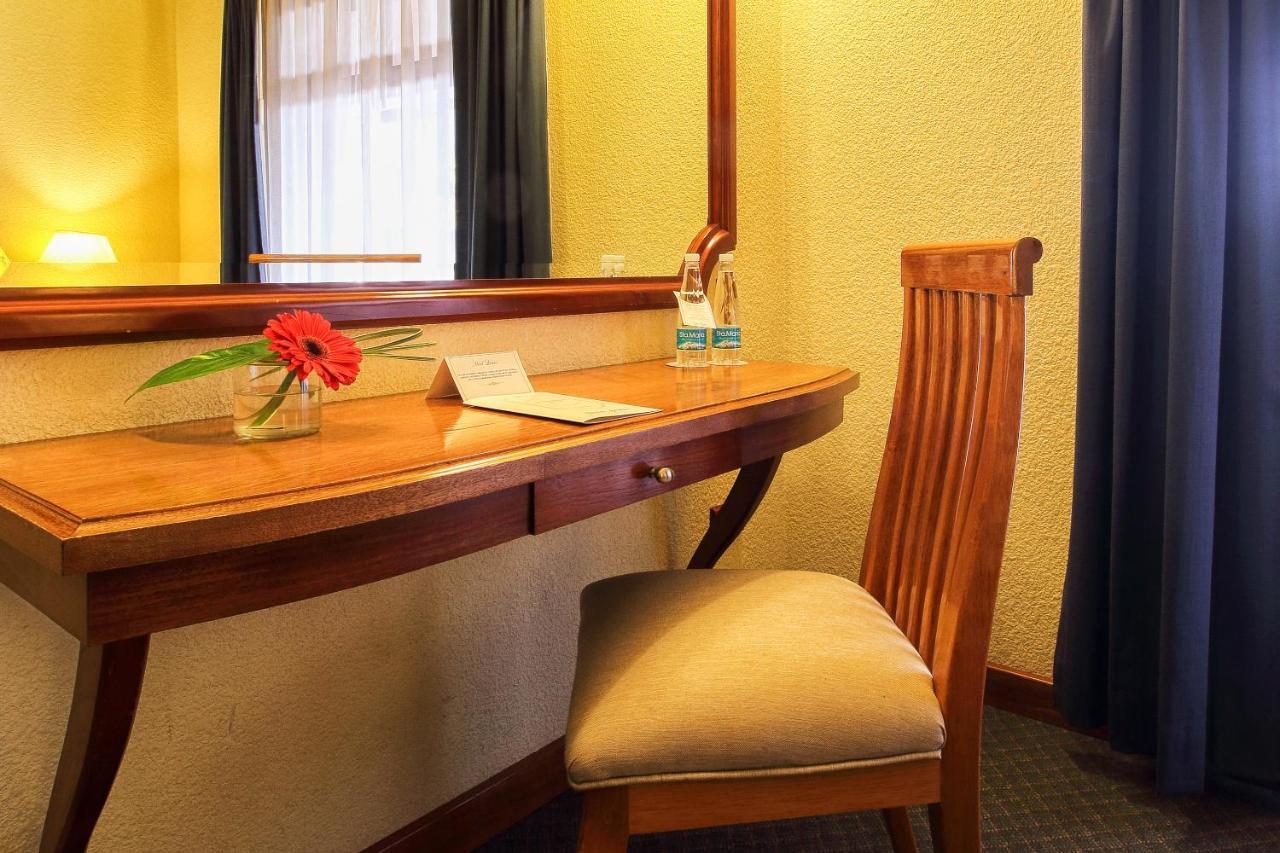 Hotel Lastra ปวยบลา ภายนอก รูปภาพ