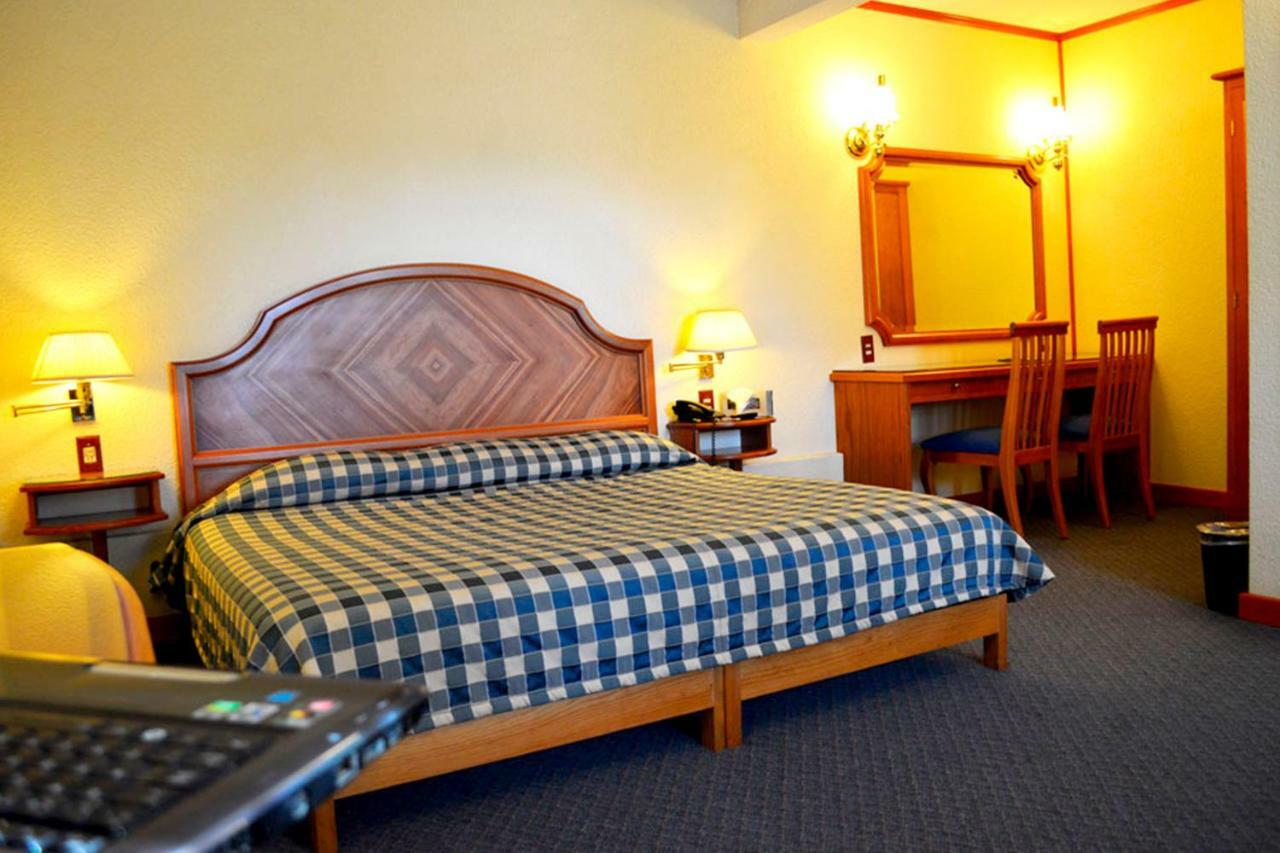 Hotel Lastra ปวยบลา ภายนอก รูปภาพ