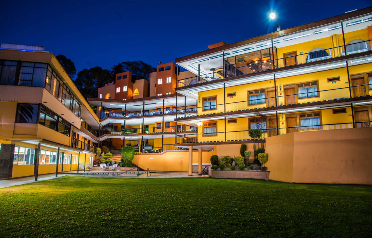 Hotel Lastra ปวยบลา ภายนอก รูปภาพ